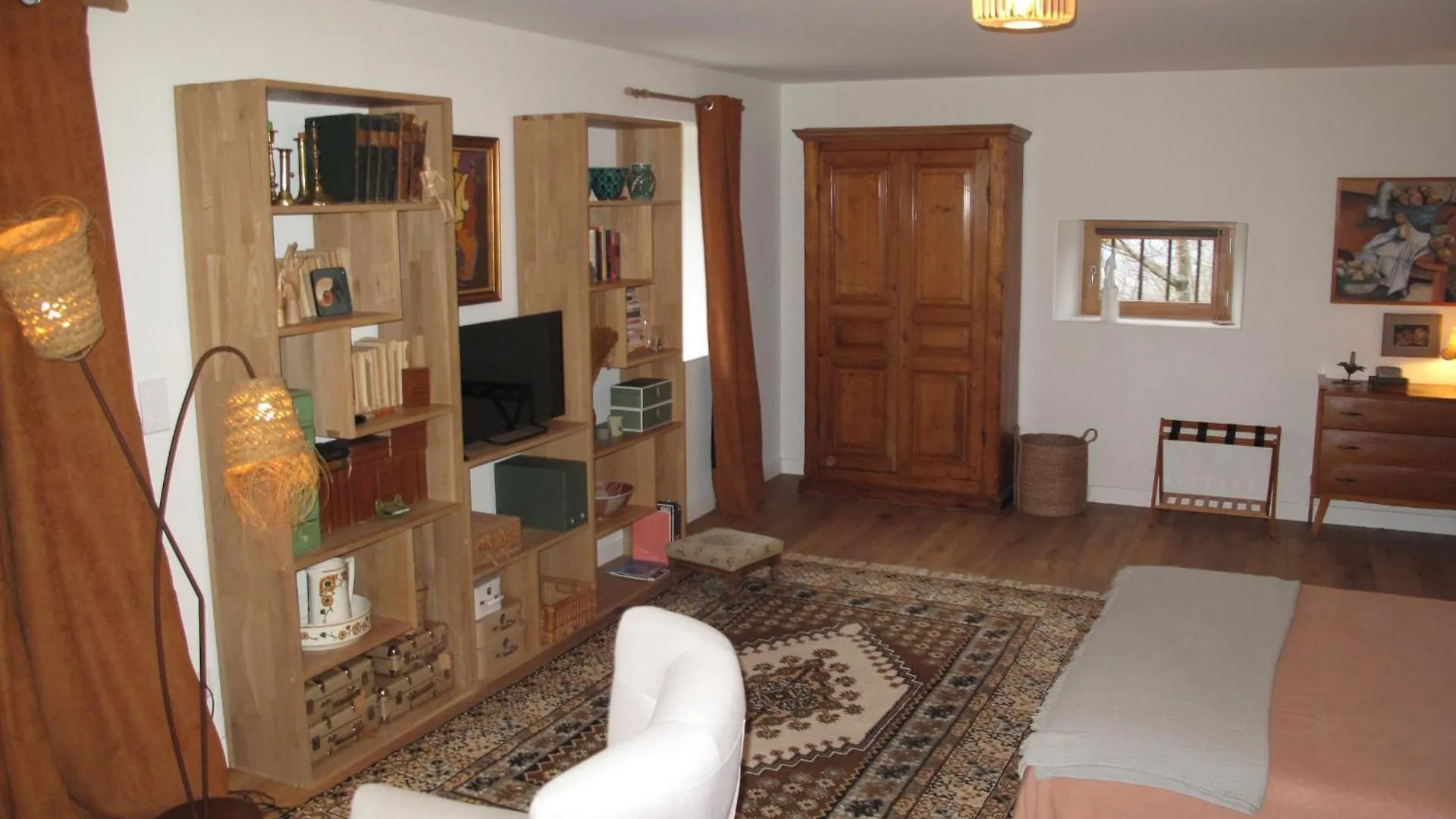 Bed & Breakfast Charmante Maison D'Hotes Avec Salle De Sport Et Repas Maison - Fr-1-582-507 Saint-Bérain Francia